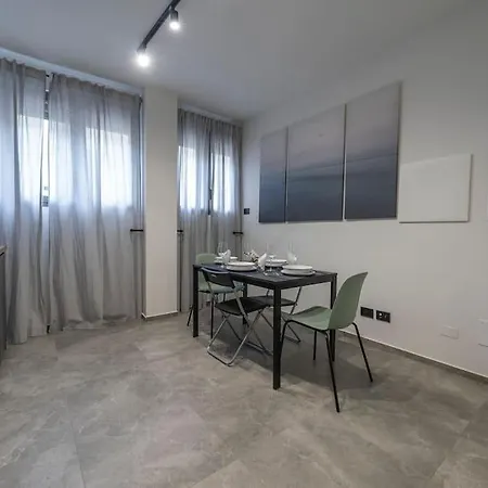 Vallarsa 10 - Int.02 Appartement *