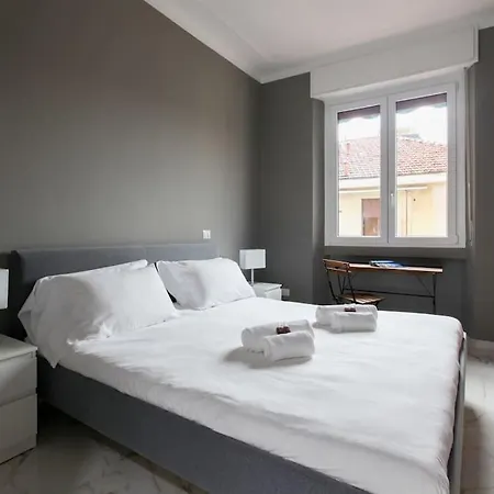 Hacca Collection - Bocconi, Porta Romana 2br Apartment *