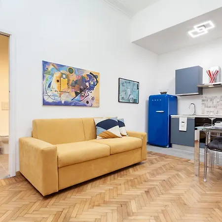 Stazione Centrale-ariel Soperga32 דירה *