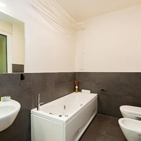 Apartament Premuda20 Elegant By Hospity Mediolan