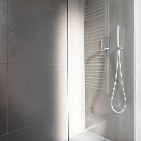 Hacca Collection - Bocconi, Navigli 1br Milan