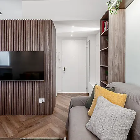 Stayeasy Argelati40 - Penthouse With 2 Bedrooms, 2 Bathrooms And Terrace - Navigli