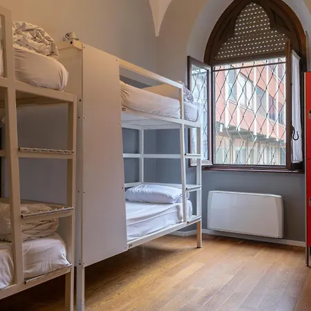 Babila Hostel&bistrot Ostello