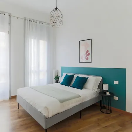 The Rent - Cozy Two-bedroom Near Colonne S Lorenzo Appartement