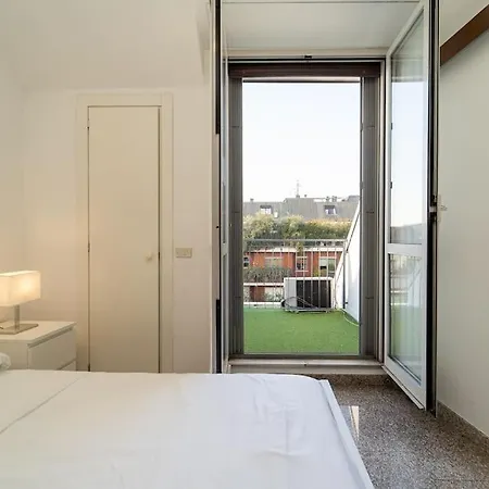 5 Giornate Con Terrazzo E Garage Privato * Milaan