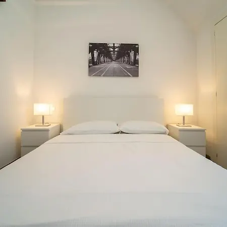 Appartement 5 Giornate Con Terrazzo E Garage Privato Milaan