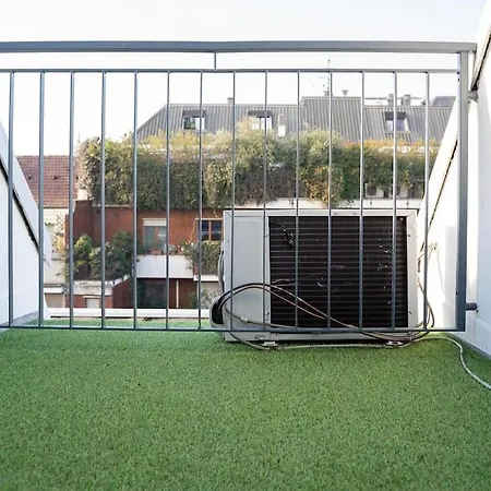 5 Giornate Con Terrazzo E Garage Privato Appartement *