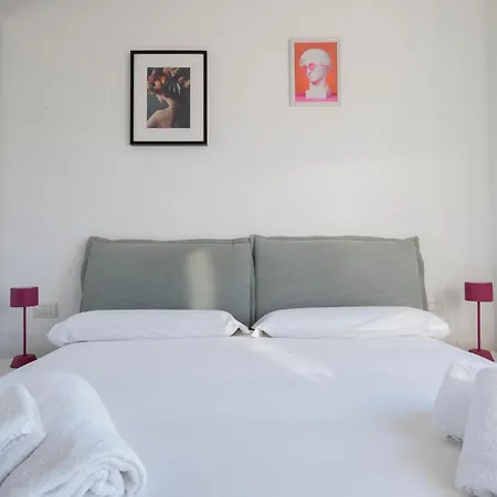 Loft Charme: Bilocale Con Balcone *