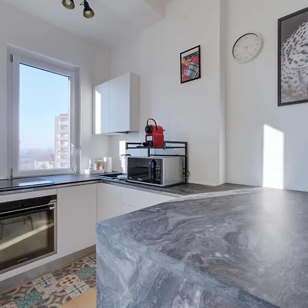 Loft Charme: Bilocale Con Balcone Milaan