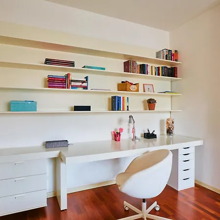 Il Comfort Dello Spazio, In Un Bilocale Lejlighed *