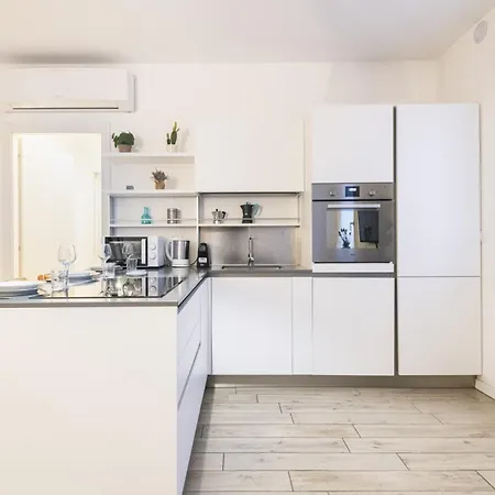 Easylife - - Magolfa 1 N5 - Navigli * Milaan