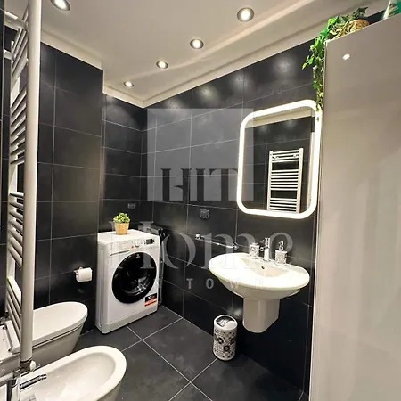 Apartment In Town - Porta Nuova District Milan