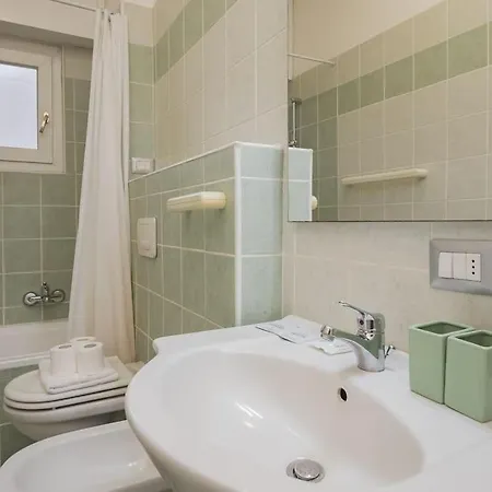 Youhosty - Paul Valery 3