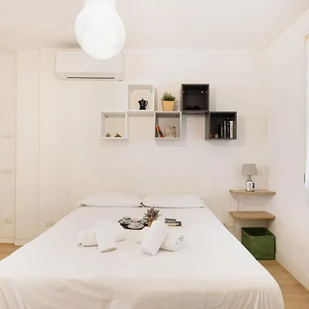 Appartamento Easylife - Luminoso Sui Navigli Milano