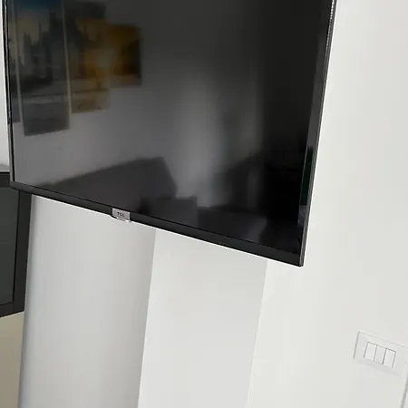 Bilocale Metro 4 - Linate Airport E Duomo 10 Min * מילאנו