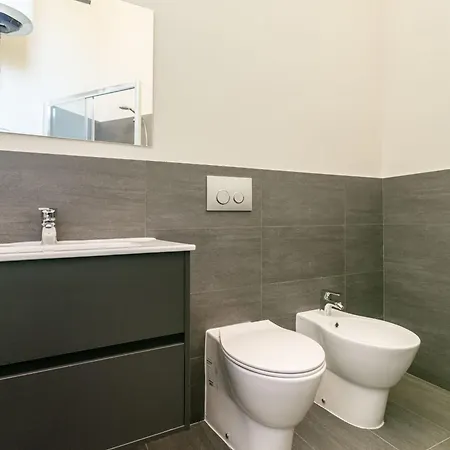 - Fiera * מילאנו