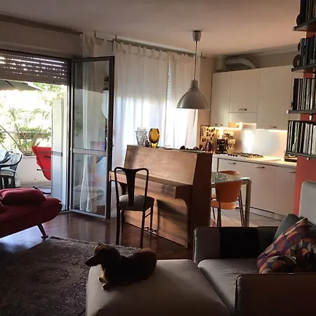 Δωμάτια σε οικογενειακή κατοικία Esperienzanarrata Di Maria Adelaide Μιλάνο