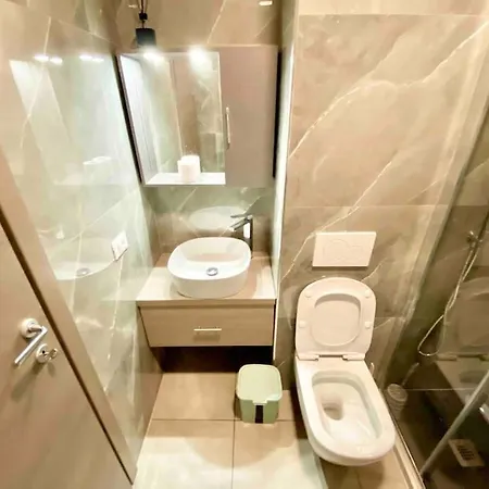 公寓 12 Minuti Dal Duomometro+10 Posti Letto *