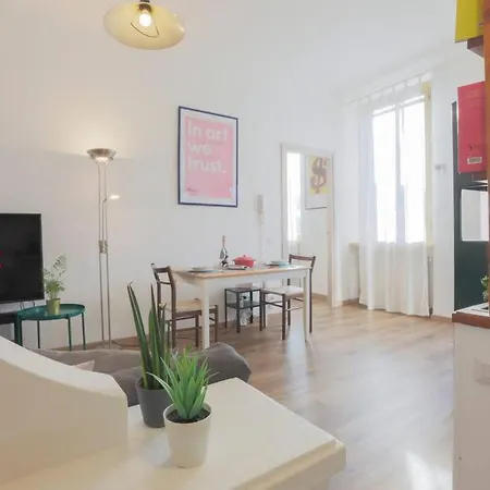*navigli Art Attic*designarea Milan-wifi-netflix Milaan