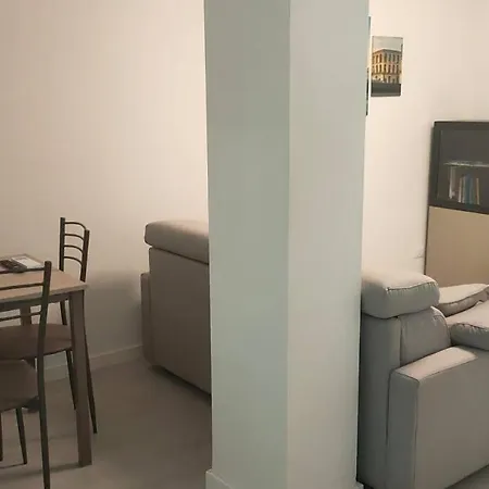 Bilocale Metro 4 - Linate Airport E Duomo 10 Min