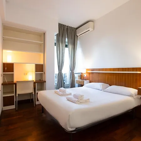 Casa Brera - Via Madonnina View * 밀라노