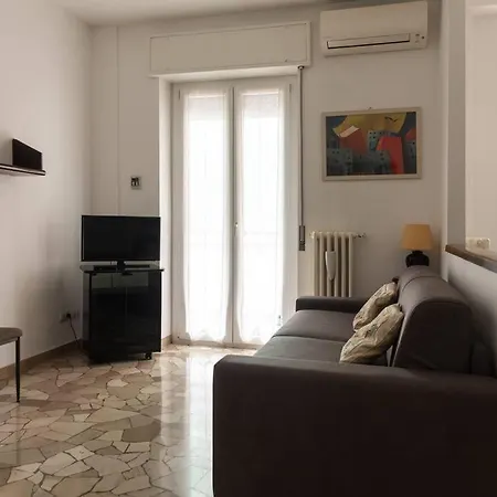 Youhosty - Lodi Quater Apartament
