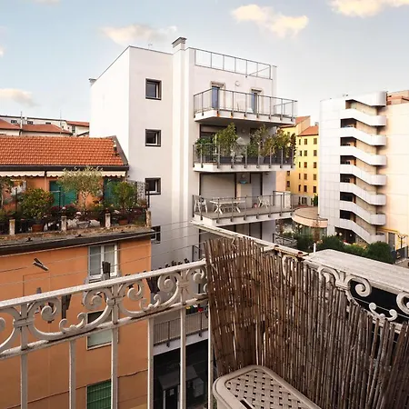 Primopiano - Castelvetro Apartman Milánó