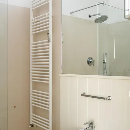 Διαμέρισμα Life View With Terrace R&r