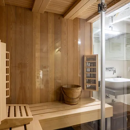 Luxury Duplex Flat With Sauna Few Steps From Duomo *