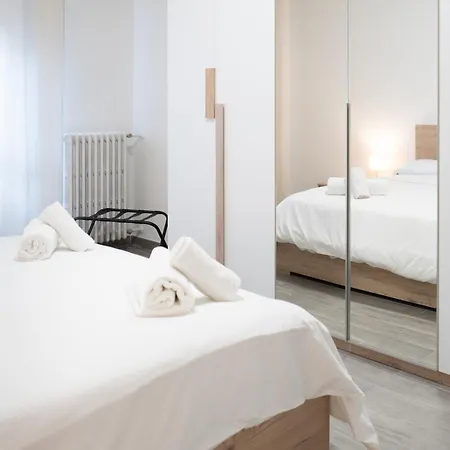 Apartment 10min Rhofiera & Sansiro - 5min Metro - Ac - Freeparking *