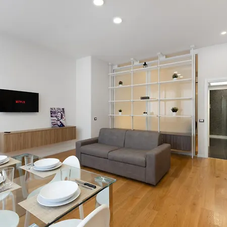 Navigli - Uni Bocconi Elegant Suite, Wi-fi, Tram * Милан