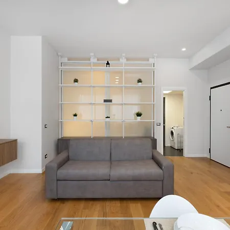 Navigli - Uni Bocconi Elegant Suite, Wi-fi, Tram * Милан