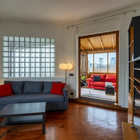 [vista Duomo] Attico In Centro • Metro A 2 Minuti