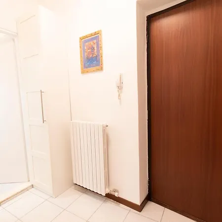 I Host - Fiamma 30 Daire