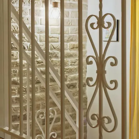 Mpm-via Watt Apartament