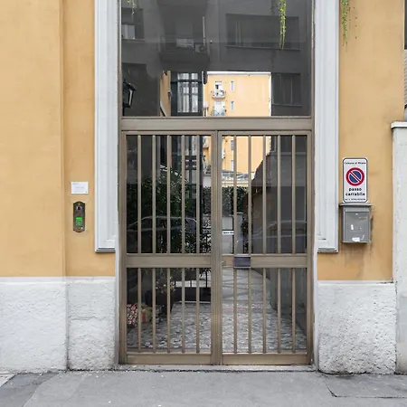 公寓 Elegante Quadrilocale Liberty In Zona Risorgimento 米兰