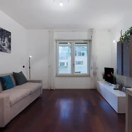 Comfort Centrale With Fast Wifi And Free Netflix * Milan