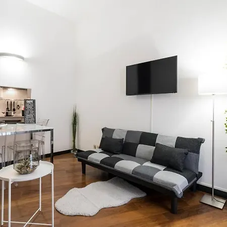 Keys Of Italy - Pantano 8 / New Apt. / Mm Missori Apartment Mailand