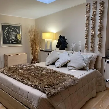 Residenza Taliedo, In Casa Privata, Abitata, Solo Doppia E Bagno Personale Kwatera prywatna
