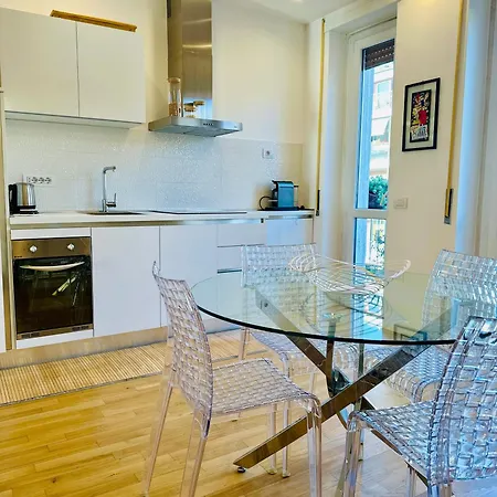 Daire Splendida Casa-centro Milano-canonica-sempione Milano