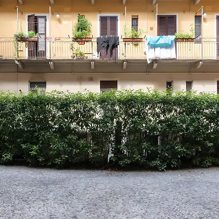 Charming Milanese Aparment
