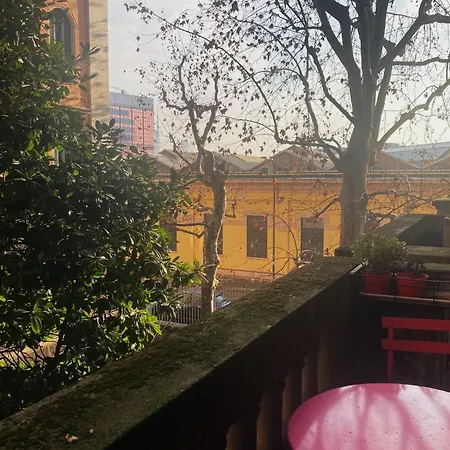 Monviso 35 , Cozy Apartment Milan