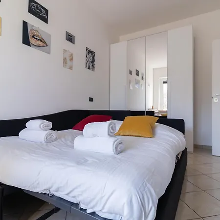 Bocconi - Agrippa - 2 Da Letto Διαμέρισμα