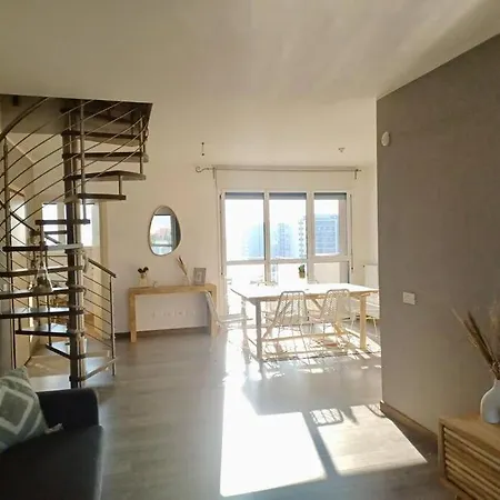 Sui Generis Penthouse With Terraces *