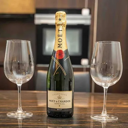 Prestigioso Loft In San Babila A 5 Min. Dal Duomo Apartamento *