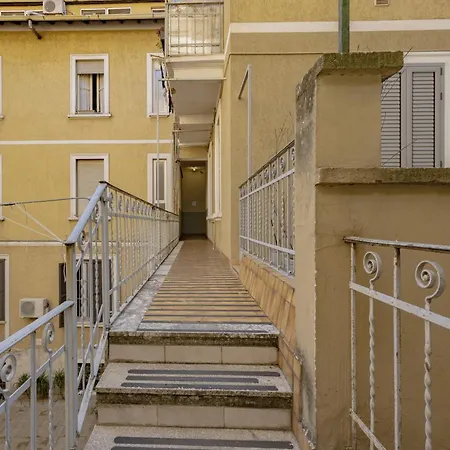 Apartman Xenia - Cozy Luminous Flat Near Navigli