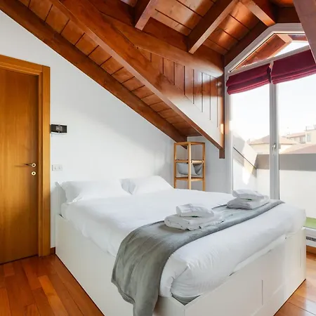 Nolo - Stazione - Ultimo Piano Relax Appartement