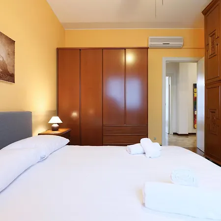 Primopiano - Fabriano Apartmán *