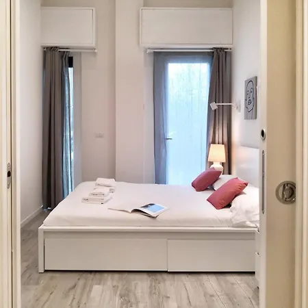 Ihost - Arganini 22 * ميلان