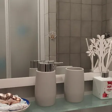 Mirella's Sweet -navigli *